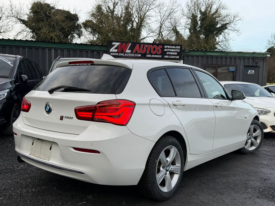 2016 BMW 1 Series - image 7
