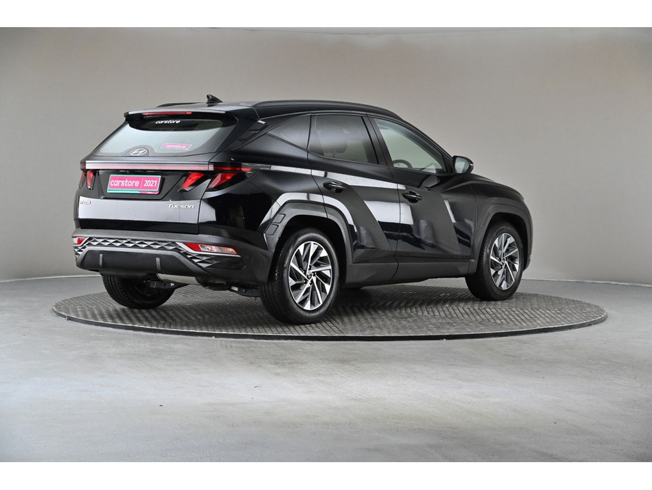 2021 Hyundai Tucson - image 9