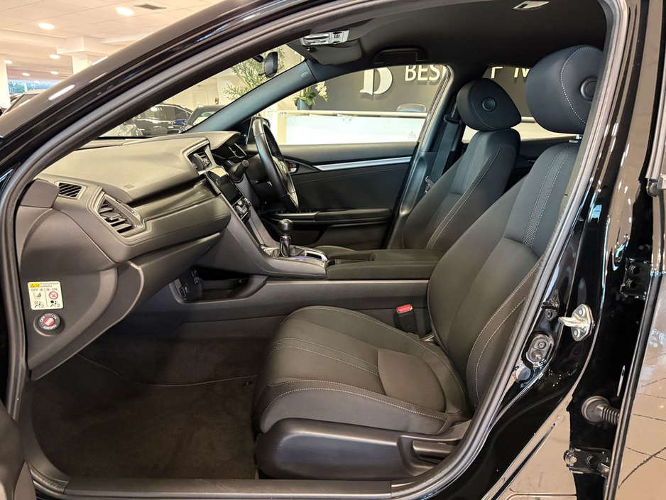 2018 Honda Civic 1.0 VTEC MANUAL=LOW MILES//HUGE SPEC=FULL SERVICE HISTORY=181 Dublin REG=ONLY €200 ANNUAL ROAD TAX//TAILORED FINANCE PACKAGES AVAILABLE=TRADE INS WELC €17,995