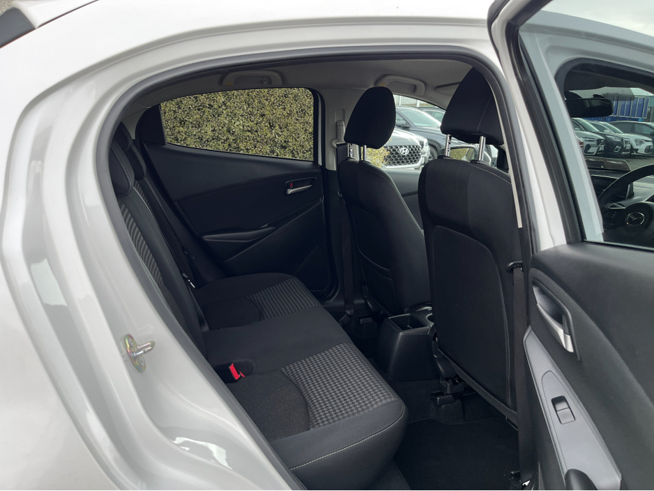 2018 Mazda Mazda2 - image 9