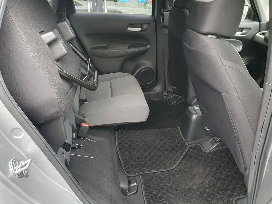 2020 Honda Jazz - image 21