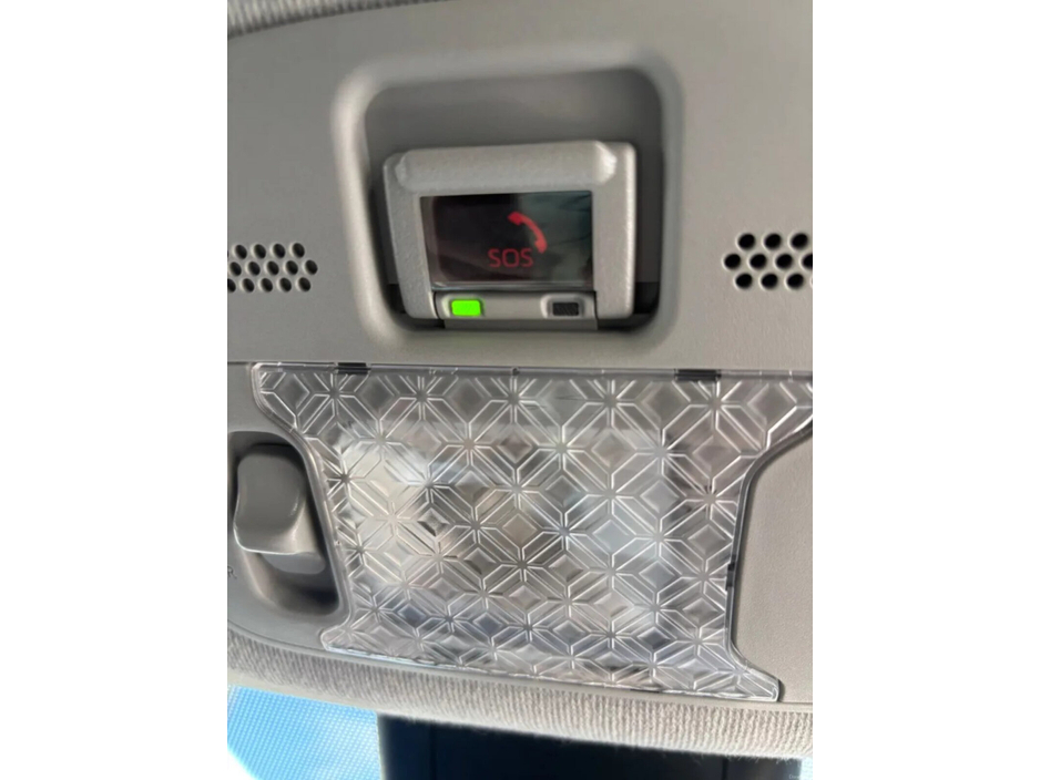 2022 Toyota Aygo - image 15