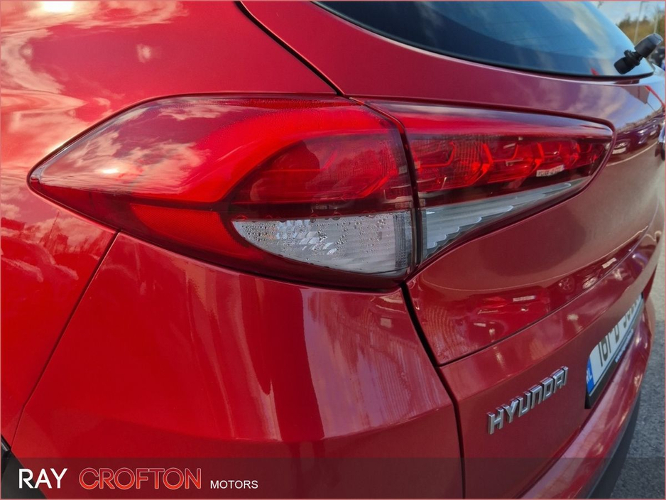 2016 Hyundai Tucson - image 15