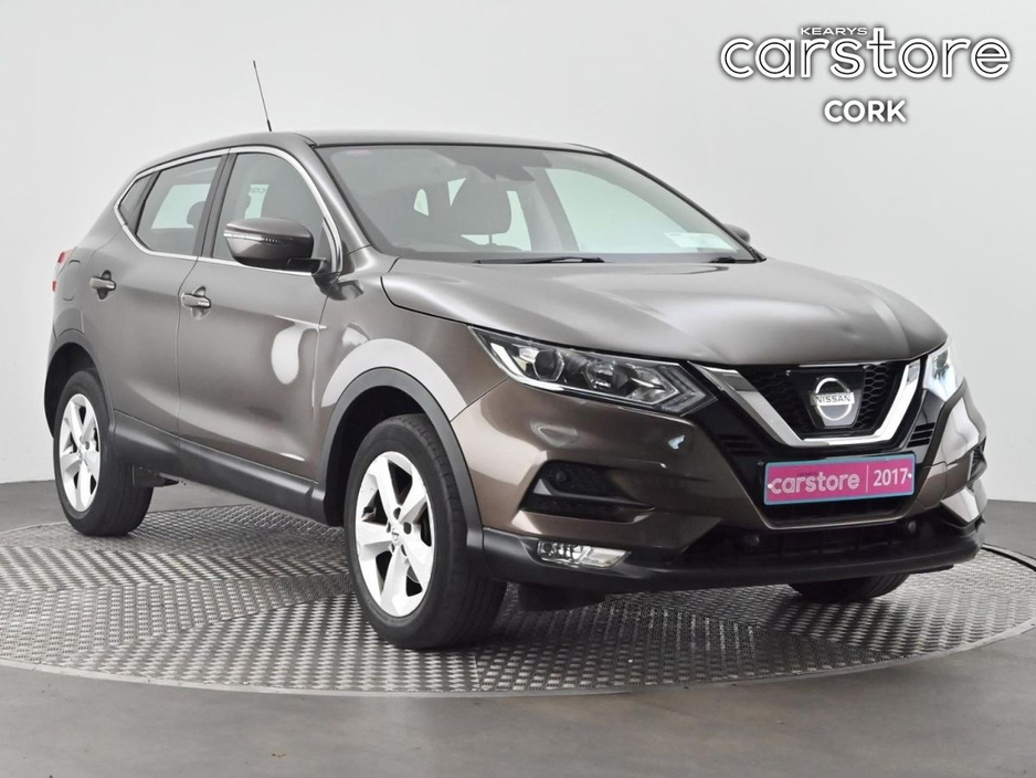 2017 Nissan Qashqai 1.2 PET XE €15,888