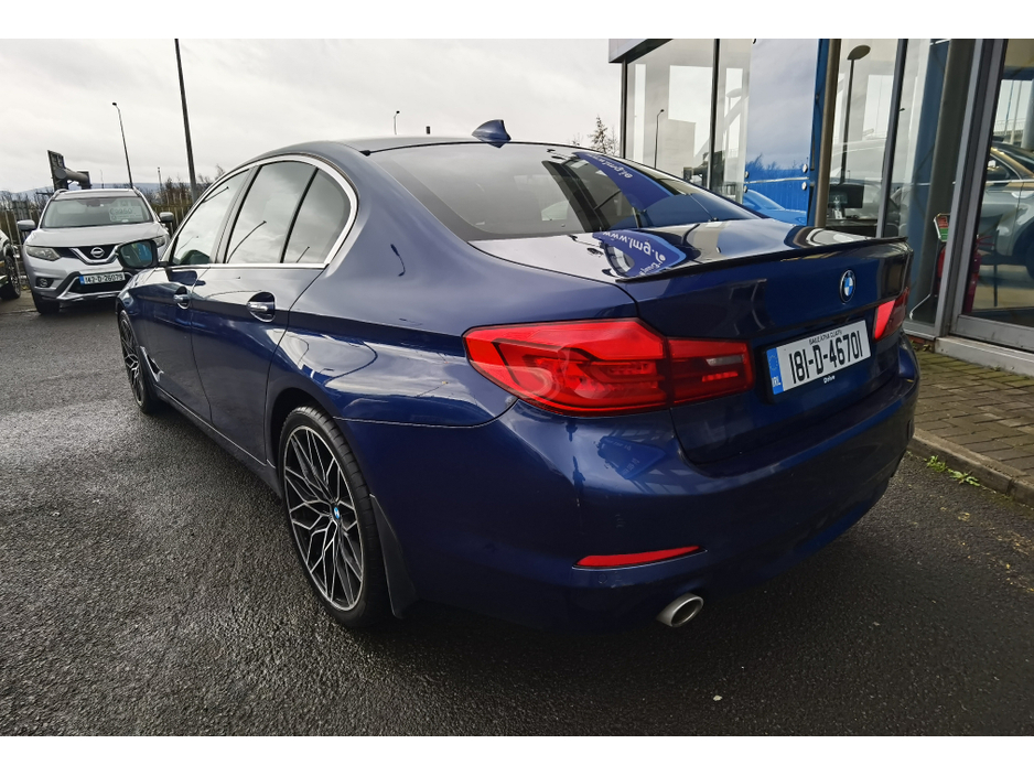 2018 BMW 5 Series - image 7