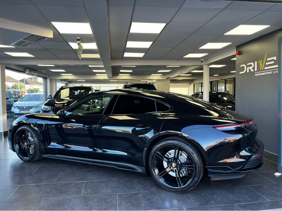 2023 Porsche Taycan - image 2