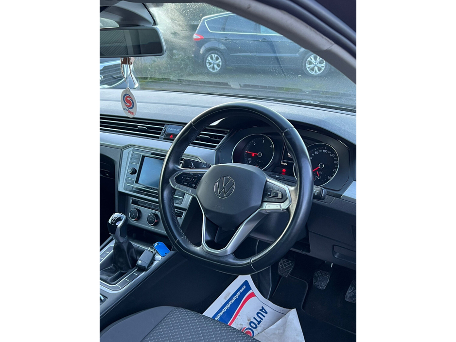 2021 Volkswagen Passat 2.0 TDI 150HP €15,950