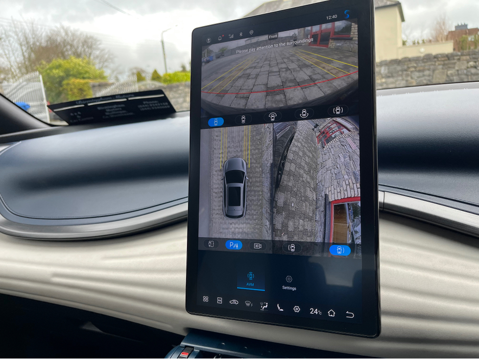 2024 BYD ATTO 3 - image 12