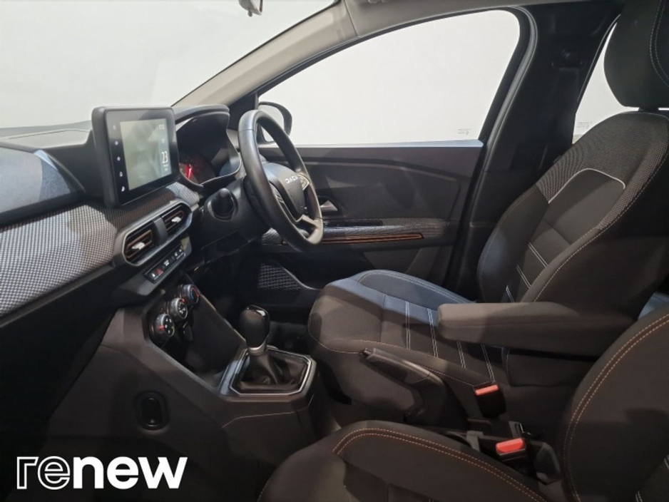 2023 Dacia Sandero Stepway - image 5