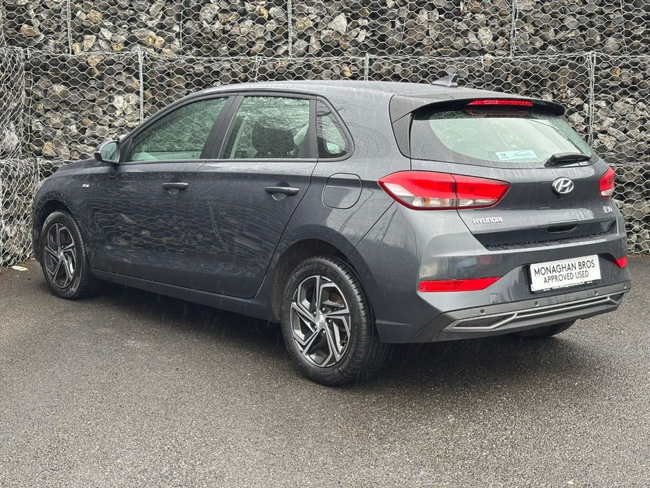 2024 Hyundai i30 - image 5