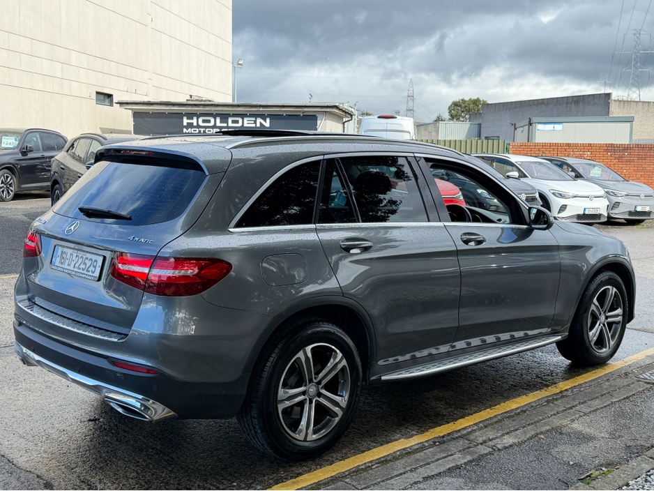 2016 Mercedes-Benz GLC Class - image 8