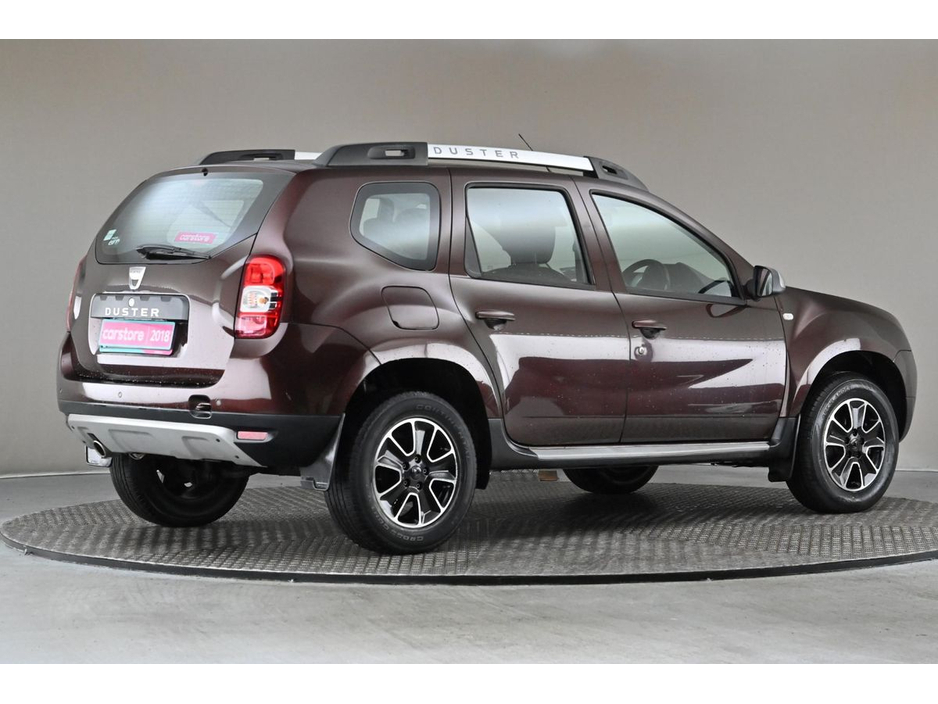 2018 Dacia Duster - image 10