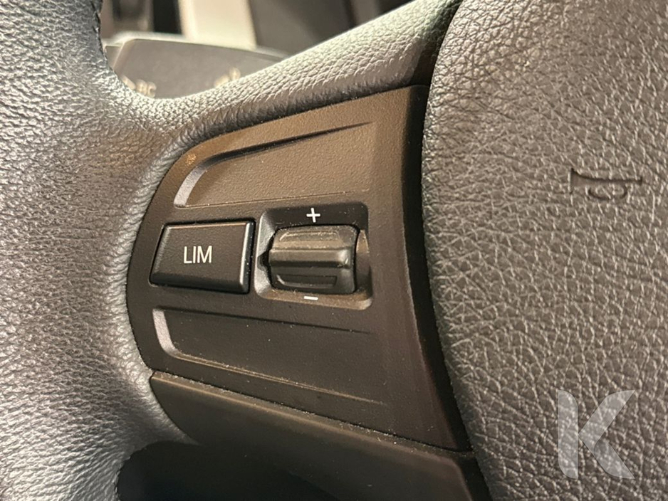 2019 BMW 1 Series - image 19