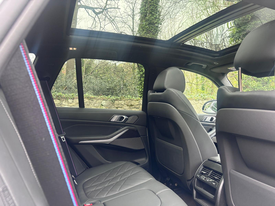 2025 BMW X5 - image 21