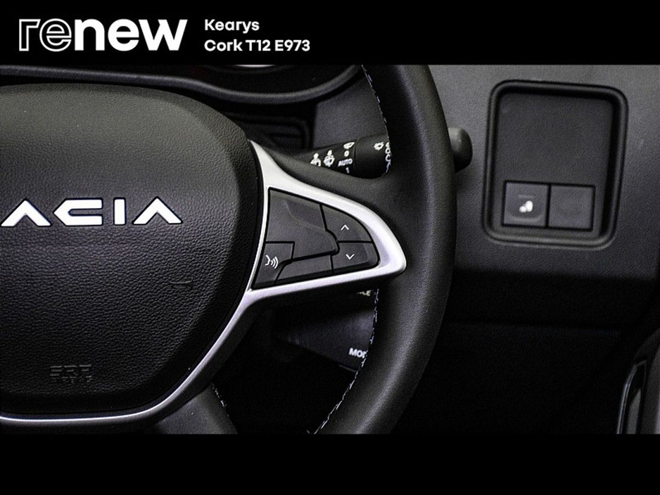 2024 Dacia Duster Journey Blue dCi 115 DFull MY23.5 €28,900