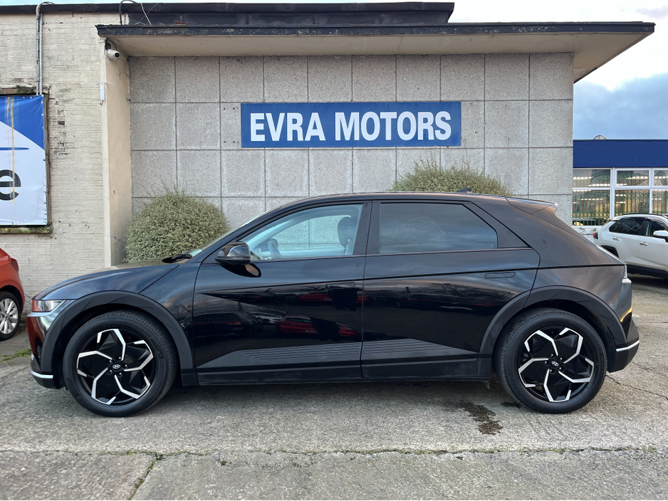 2023 Hyundai Ioniq 5 EXECUTIVE 58KW //HEATED SEATS AND STEERING WHEEL//ADAPTIVE CRUISE CONTROL//WIRELESS PHONE CHARGING// €24,950