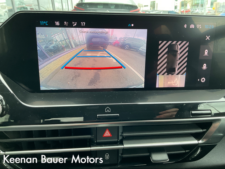 2025 Citroen C4X - image 13