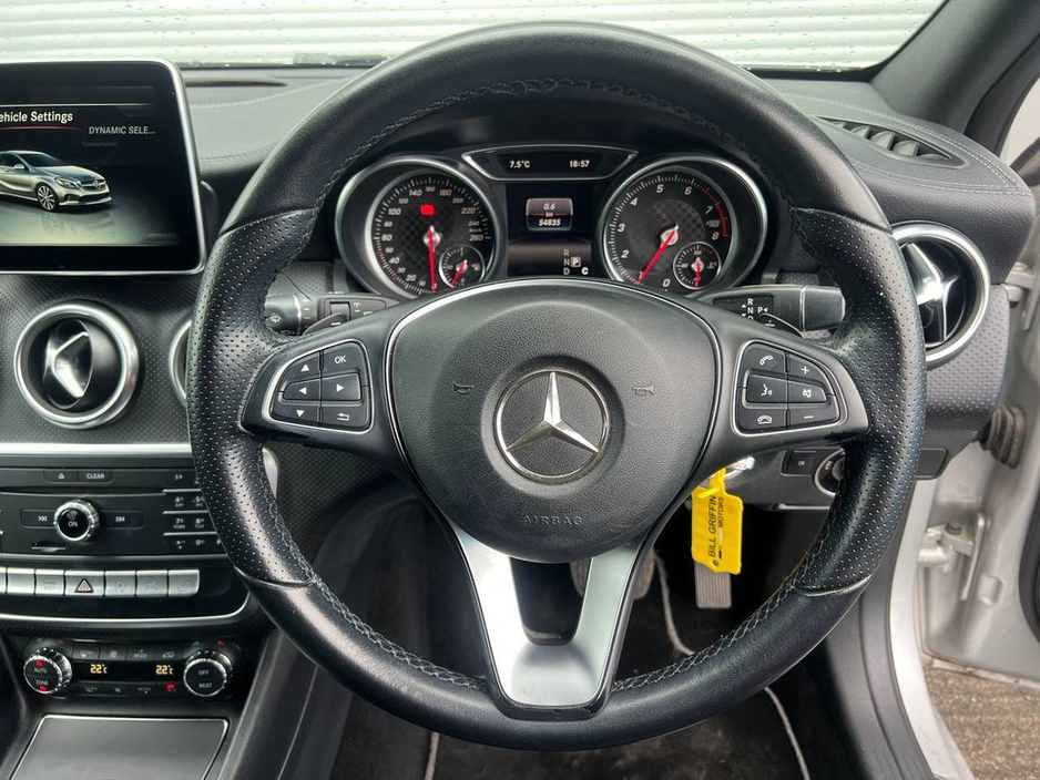2016 Mercedes-Benz A Class - image 6