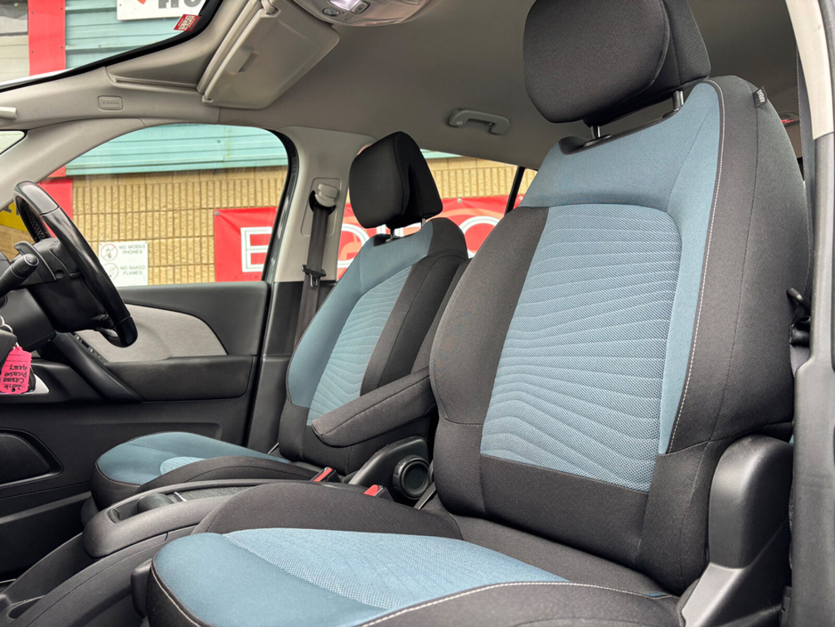 2016 Citroen C4 BlueHDi 100 Touch €8,950