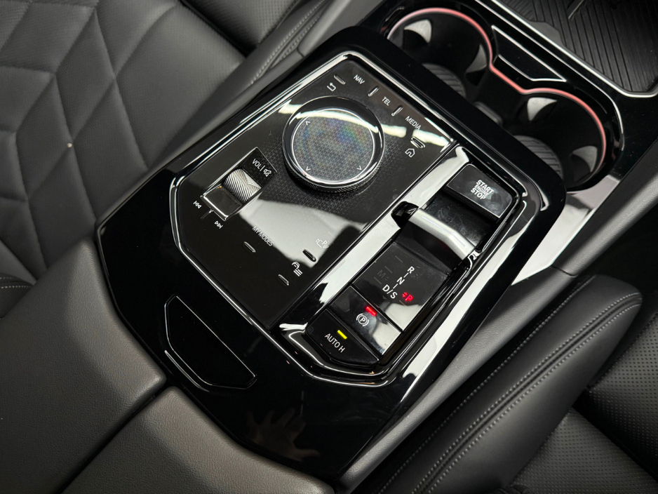 2025 BMW 5 Series 530E M SPORT TOURING €66,990