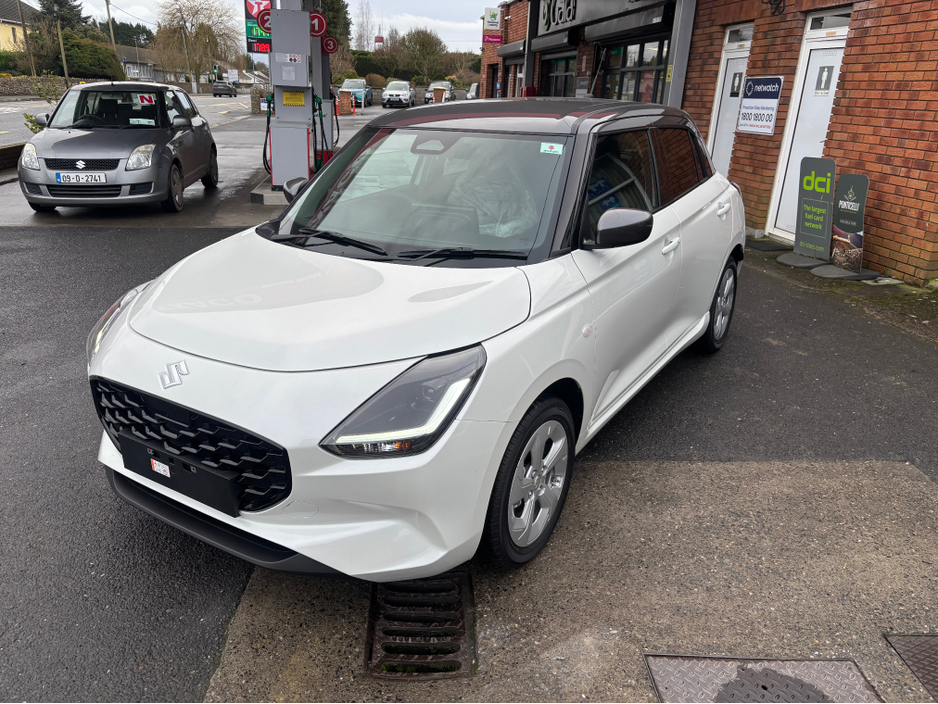 2026 Suzuki Swift - image 3