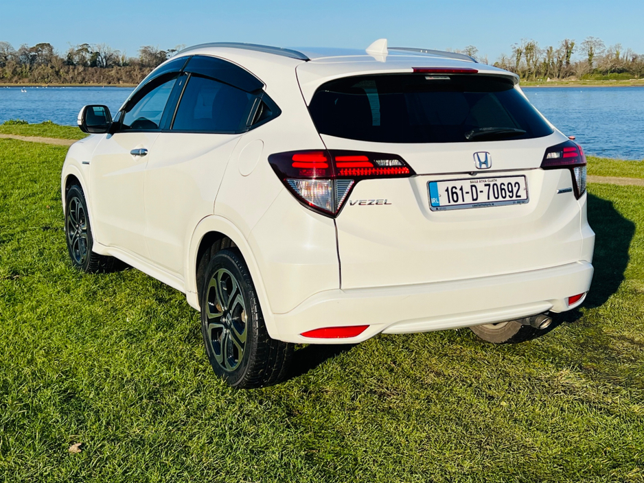 2016 Honda Vezel DAA-RU3 €16,950
