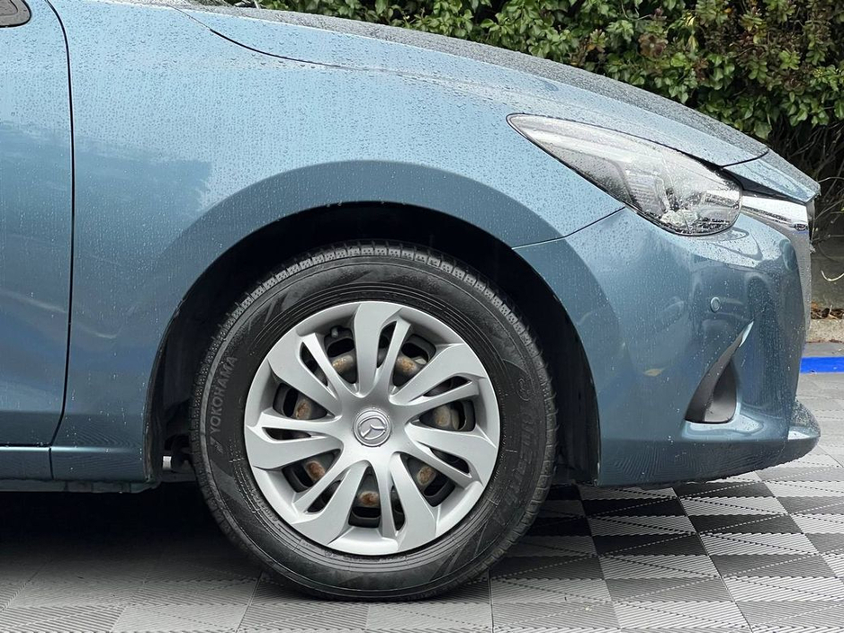 2016 Mazda Demio SKYACTIV 1.3 // SERVICE HISTORY // HEATED SEATS // BLUETOOTH MUSIC €10,950