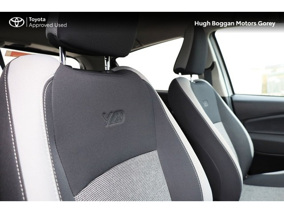 2020 Toyota Yaris YARIS HYBRID Y20 €17,950