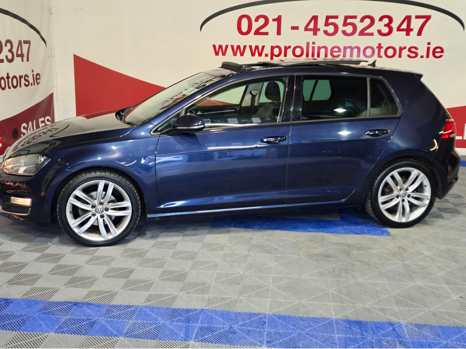 2016 Volkswagen Golf - image 6