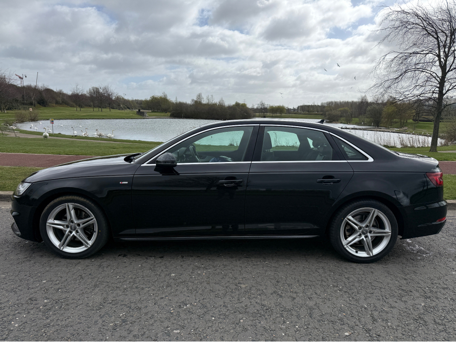 2018 Audi A4 - image 4