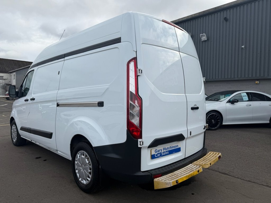 2016 Ford Transit Custom - image 33