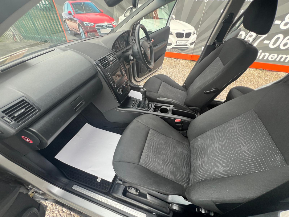 2012 Mercedes-Benz A Class - image 13