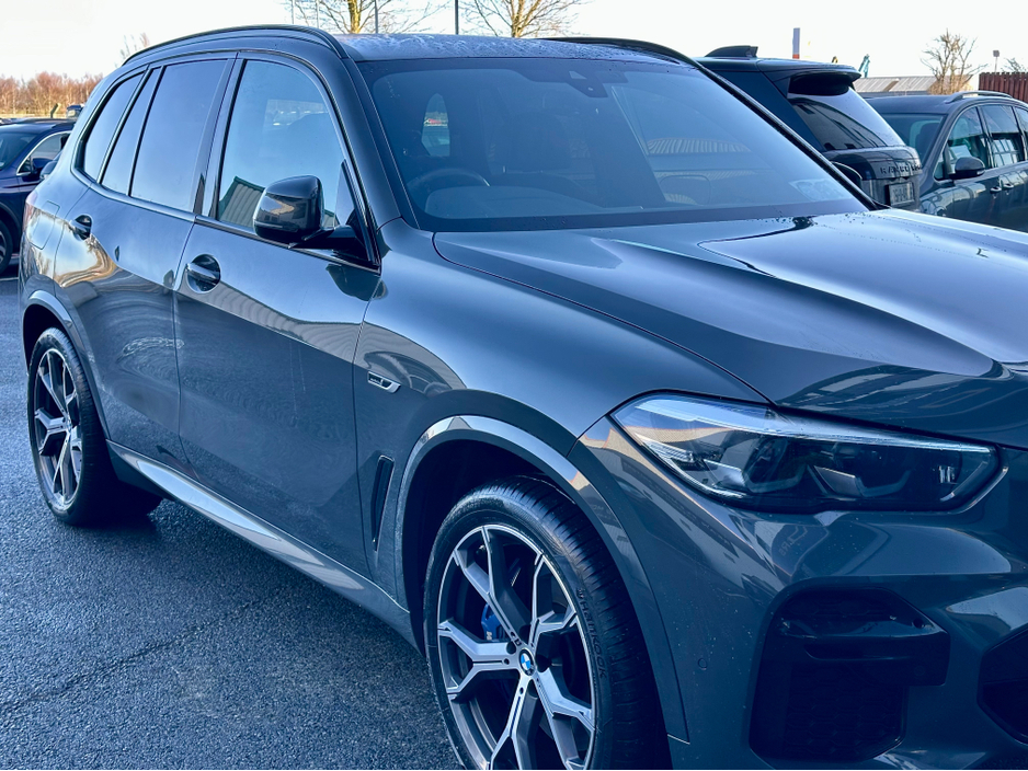 2022 BMW X5 *N1 Business- NO VAT* XDRIVE 45E M SPORT PHEV A €66,000