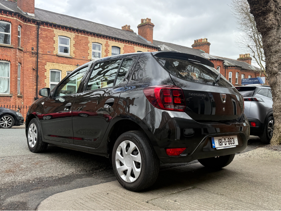 2018 Dacia Sandero - image 6