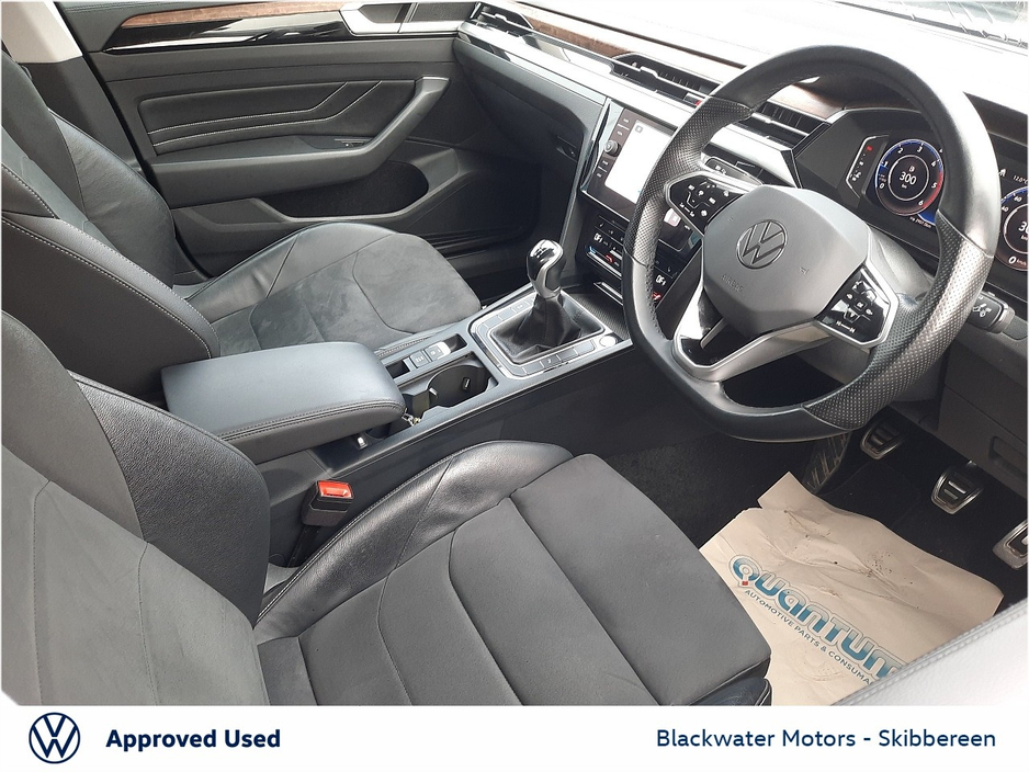 2023 Volkswagen Arteon - image 8