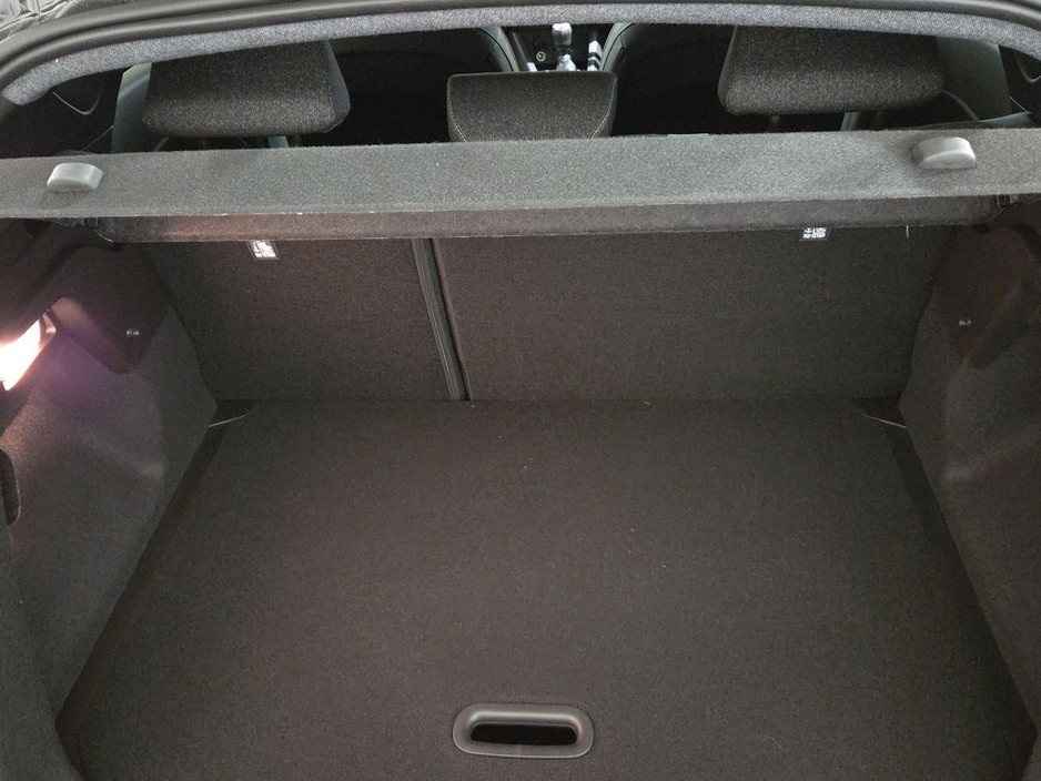 2025 Renault Captur - image 10