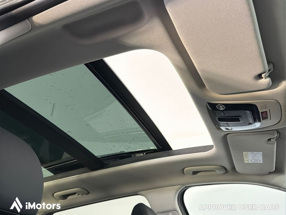 2025 Kia Sorento - image 22