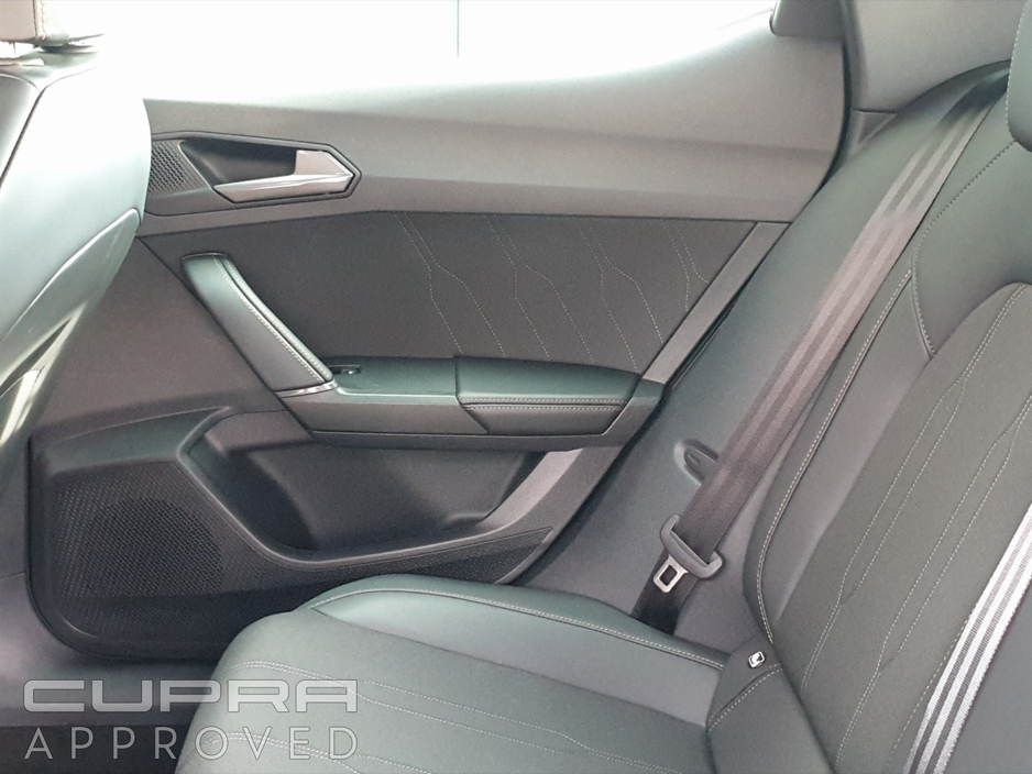 2025 Cupra Leon - image 10