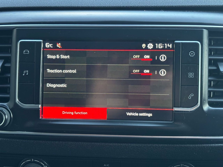 2022 Citroen Dispatch 1000 ENT PRO B-H XL ENTERPRISE BLUEHDI S/S €15,086