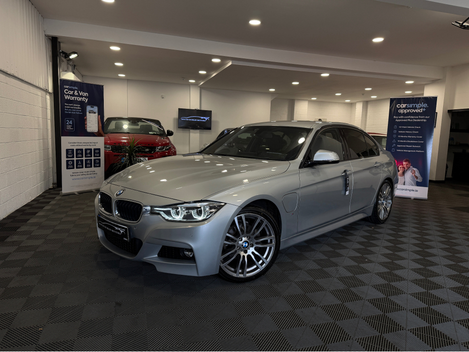 2018 BMW 3 Series - image 6