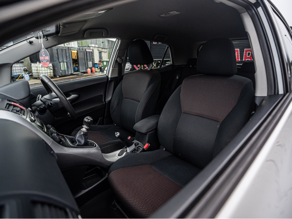 2012 Toyota Auris 2012 Auris 1.4d/New NCT/Irish car/Warranty €5,888