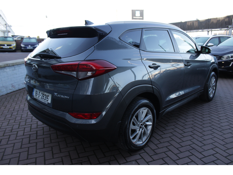2018 Hyundai Tucson - image 4