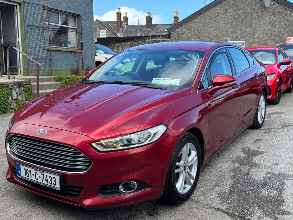 2016 Ford Mondeo - image 11