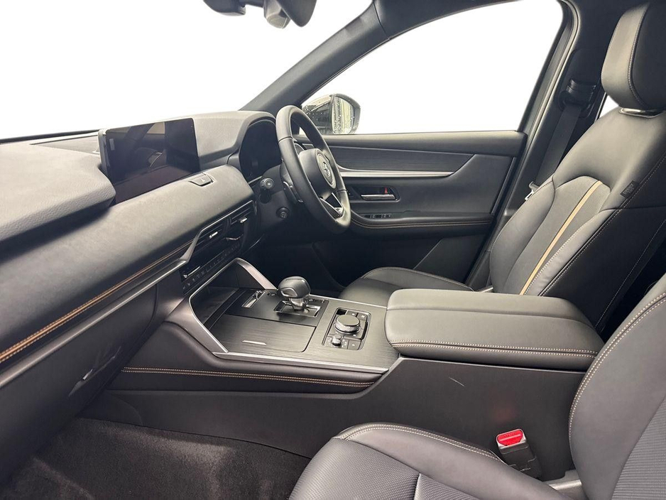 2026 Mazda CX-80 - image 2