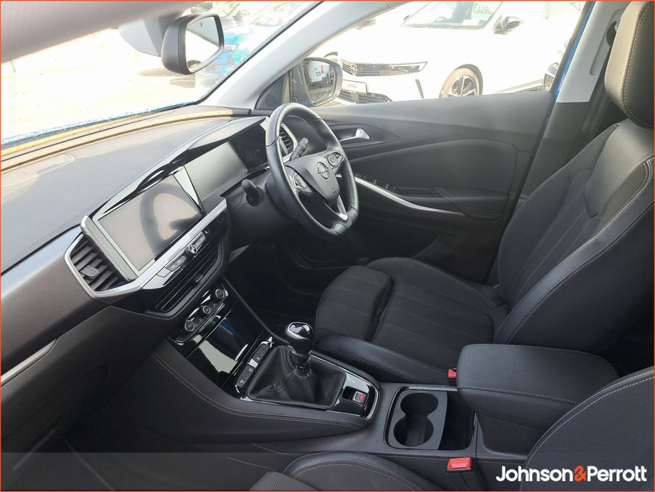 2024 Opel Grandland ELEGANCE-1.2 130BHP €30,900