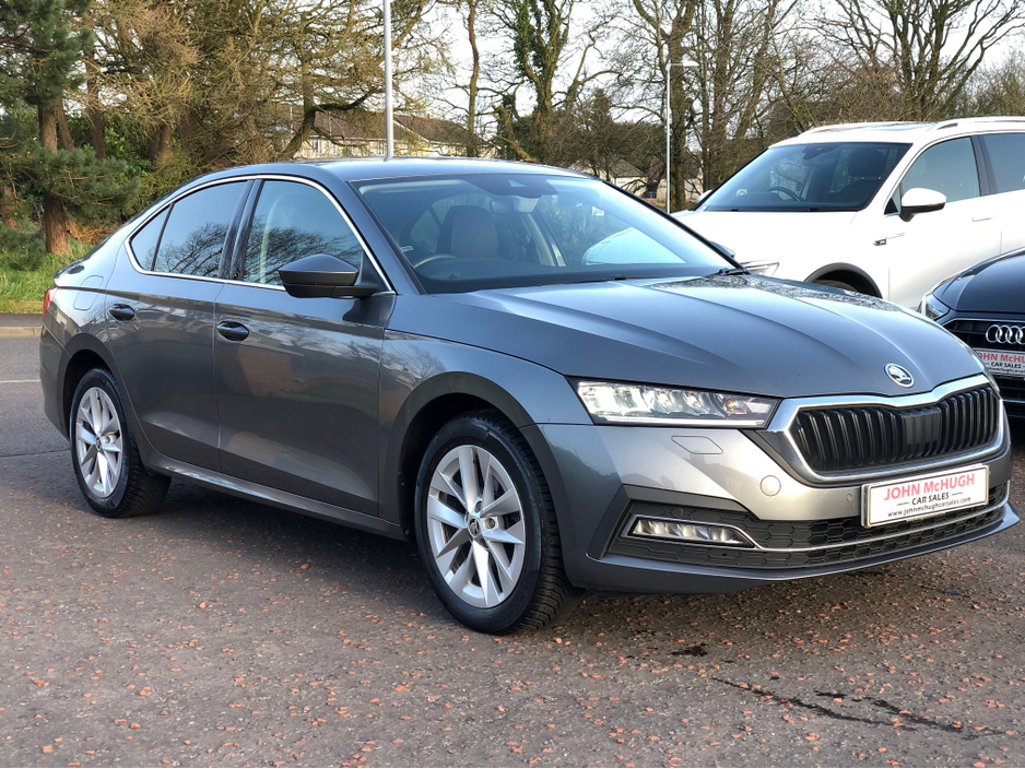 2022 Skoda Octavia - image 18