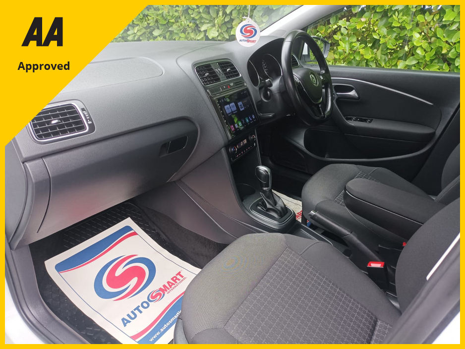 2017 Volkswagen Polo 1.2 TSI COMFORTLINE SPOTLESS WITH ONLY 24,524kms COMPREHENSIVE SERVICE HISTORY (10 STAMPS) FACTORY IMMOBILISER LEATHER STEERING WHEEL AUTO HEADLIGHTS FRONT FOGS ALLOY WHEELS ANDROID AUTO APPLE CARPLAY €14,395