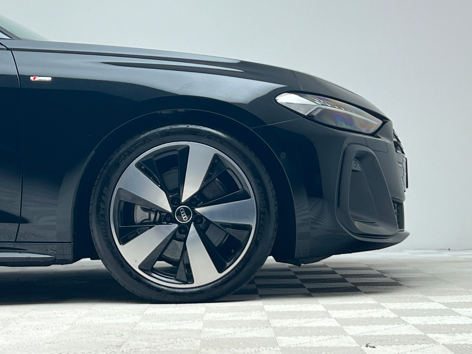 2025 Audi A5 S LINE 2.0 TDI *HUGE SPEC* €57,990