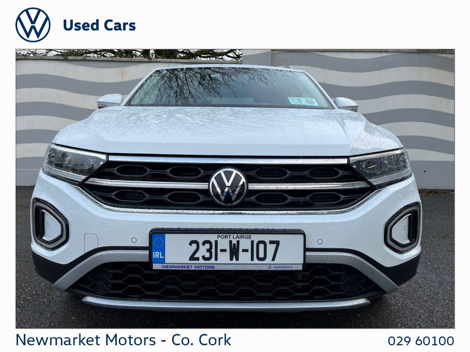 2023 Volkswagen T-Roc - image 14