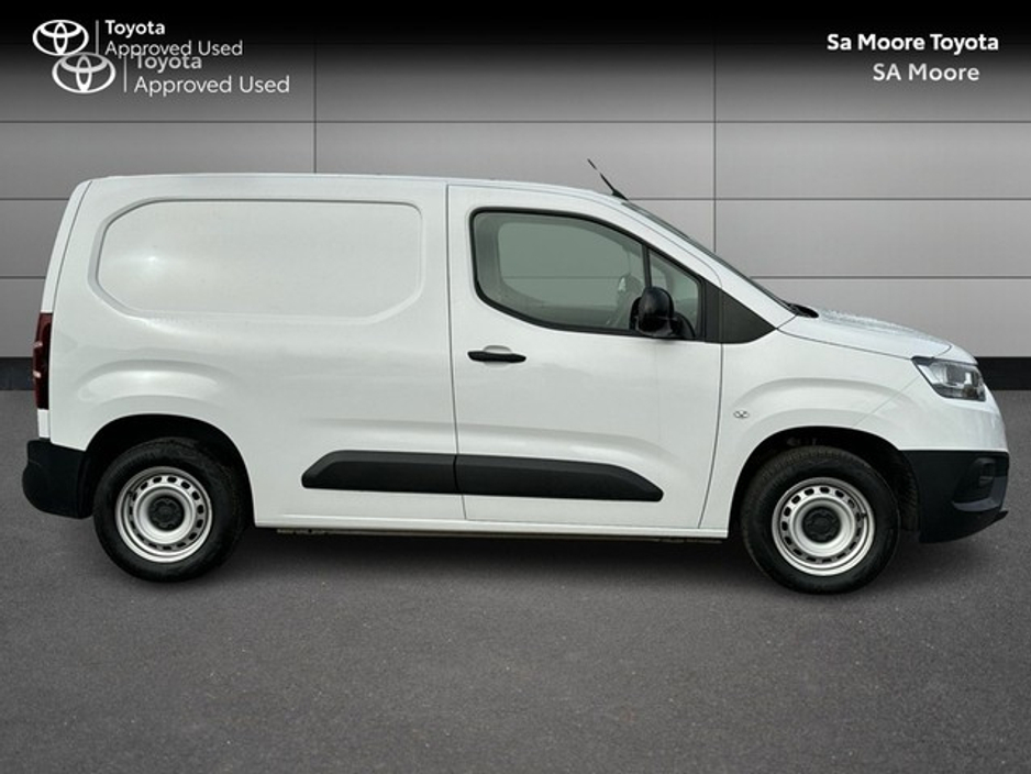 2024 Toyota Proace City GX - 650KG €23,750